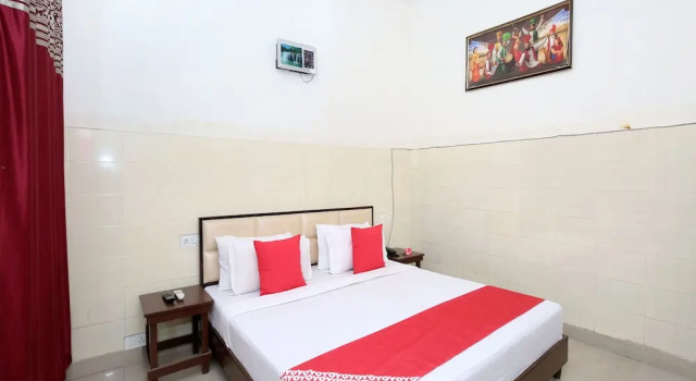 OYO 12934 Hotel Shivjot, Réserver Hôtel Kharar Pendjab