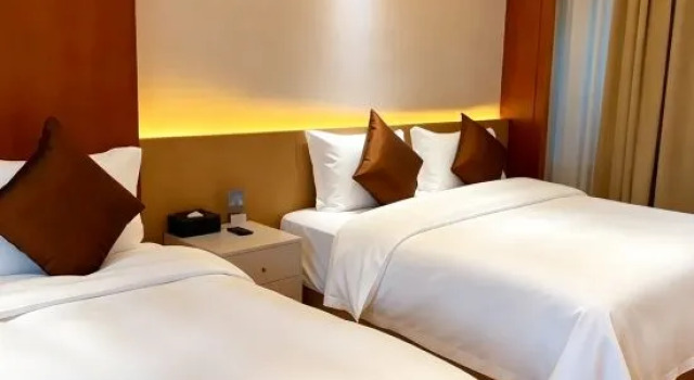 Семейный люкс Oriental Water View Garden Hotel