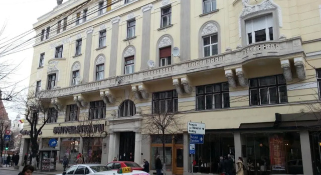 Апартаменты с балконом Matei Corvin Deluxe Apartment