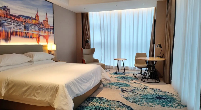 Vienna International Hotel (West Square Of Chengdu East Railway Station), Boek Hotel Hotels in Chengdu met parkeren, Parkeren