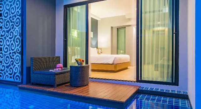 Двухместный номер Deluxe с балконом и с видом на бассейн AVA SEA Resort Krabi, Ao Nang Beach