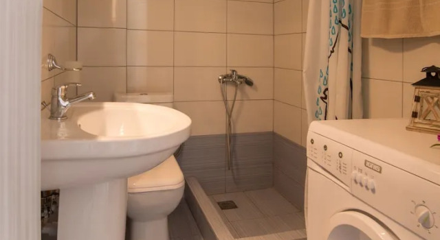 Апартаменты с балконом Michalis Apartments