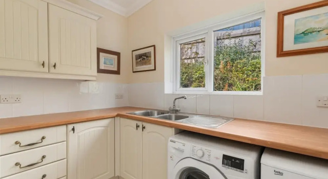 Коттедж с 3 комнатами Sunningdale - Beach Side Cottage, Sea Views, Parking