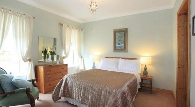 Eaglehill B&B, Réserver Chambre d'hôtes Hôtels à Kildare County avec parking, Parking