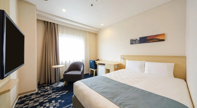 Двухместный номер Standard Kobe Sannomiya Tokyu REI Hotel