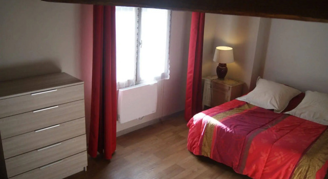 Maison d'Hôtes Ferme d'Issonges B&B, Rezerwuj Bed and Breakfast  