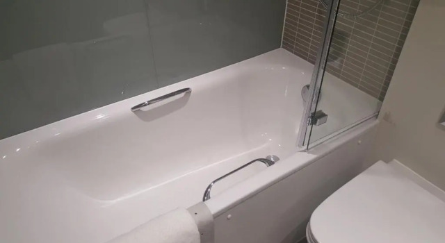 Трёхместный номер Standard Holiday Inn Derby/Nottingham by IHG