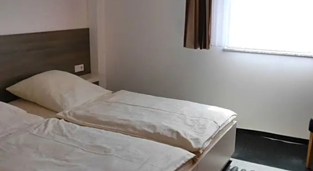 Номер Standard Ruhrstadtarena Hotel
