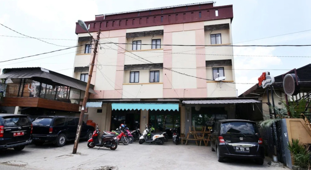 Airy Eco Syariah Kayu Tangi Flamboyan Dua 44 Banjarmasin, Book Hotel Banjarmasin 
