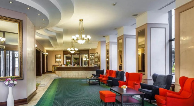 Hotel Capitol
