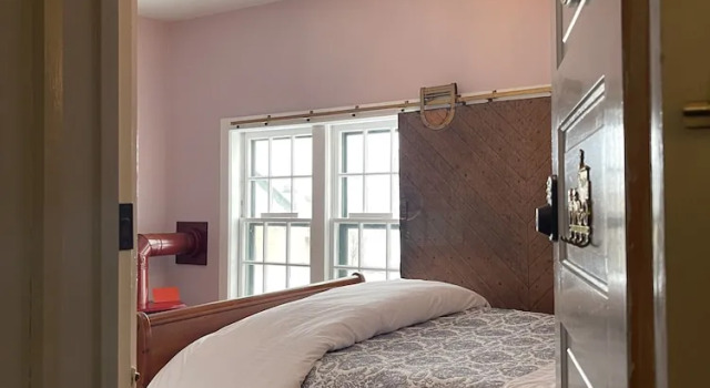Апартаменты Carriage House Bed & Breakfast