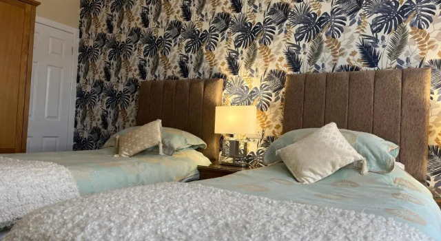 Amberlea Guest House, Забронировать Гостевой дом Гостевые дома Суонидж, рядом с Пляж Суониджа, Гостевой дом