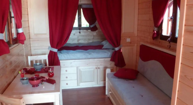 Camping de la Treille, Забронировать Кемпинг Отели Кавалер-сюр-Мер с бассейном, рядом с Plage de Bonporteau, Бассейн