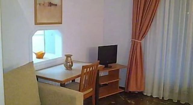 Апартаменты Luxury Zina Hotel Apartments