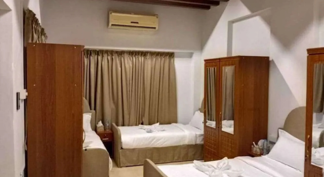 Hyba Pod Hostel & Hotel, Забронировать Хостел Дубай Эмират Дубай, рядом с Saeed Al Maktoum House