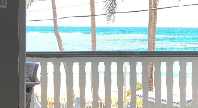 Cozy Beach Apartment