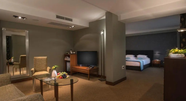 Люкс Rosslyn Thracia Hotel Sofia