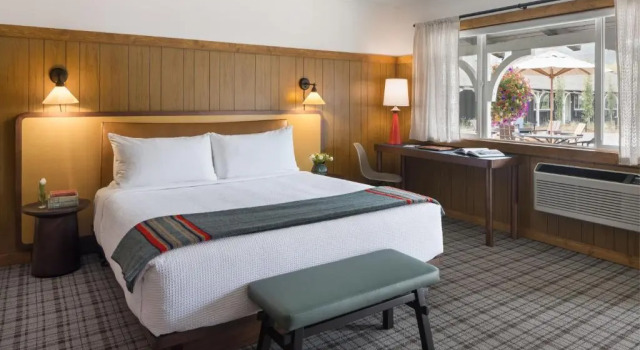 Двухместный номер Courtyard The Virg The Virginian Lodge, an Outbound Hotel