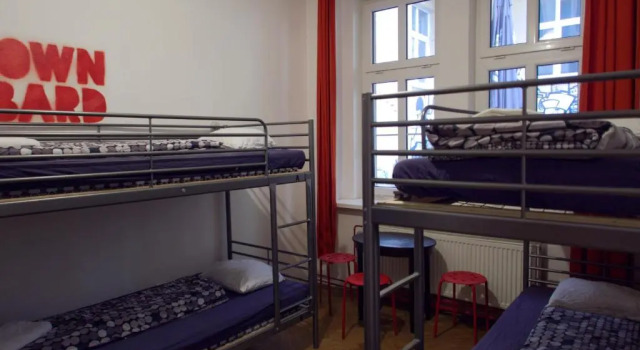 Bett im Wohnheim Clown and Bard Hostel