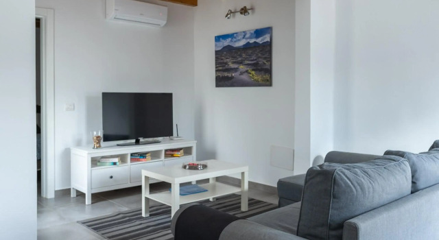 Comfortable houses Playa Roca beachfront access, Забронировать Отель Отели Канарских островов с бассейном, Бассейн