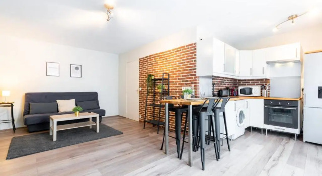 Lille centre - Beautiful fully equipped and bright T2 2p, Varaa Hotelli Lille Centre 