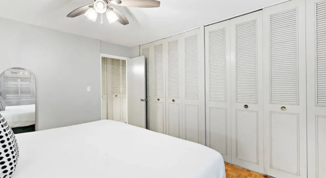 1BR Apt Near Shops in Lakeview
