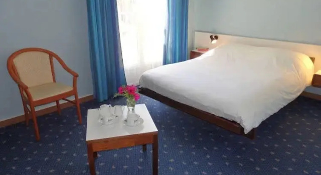 Hotel Royal Vezere, Rezerwuj Hotel Limeuil Red Perigord