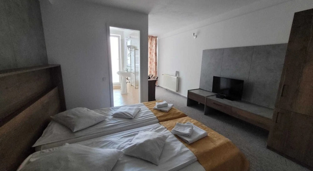 Двухместный номер Standard с балконом Hotel City Center