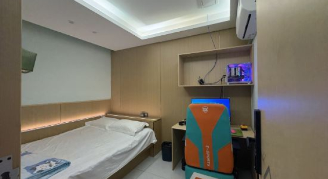 Капсула Your Good Friend B&B