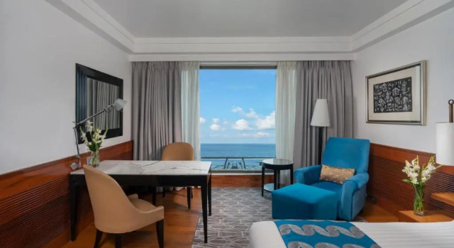 Двухместный номер Premium с видом на море InterContinental Marine Drive Mumbai by IHG