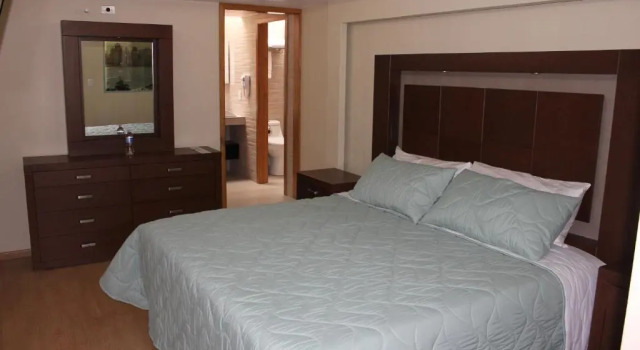 Номер Standard Hotel & Suites Victoria