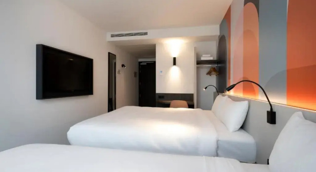 Трёхместный номер Standard B&B HOTEL Gent Centrum
