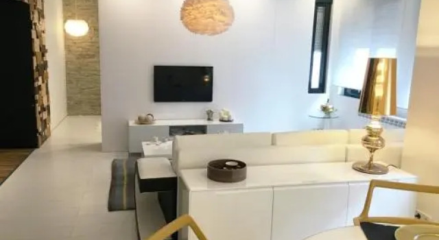 Color Apartments I, Забронировать Апартаменты/квартира Отели Сантьяго-де-Компостелы с парковкой, рядом с Estatua de Afonso II, Парковка