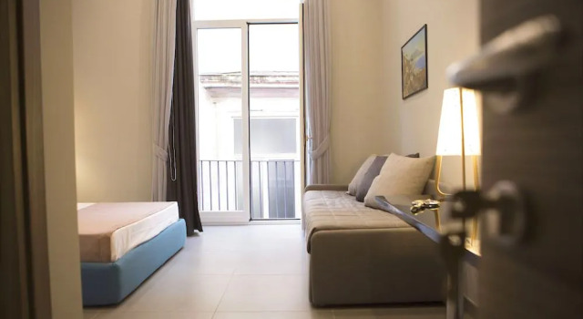 Core Napoli, Забронировать Отель Отели Неаполя 3 звезды, рядом с Accademia di Belle Arti di Napoli, 3*