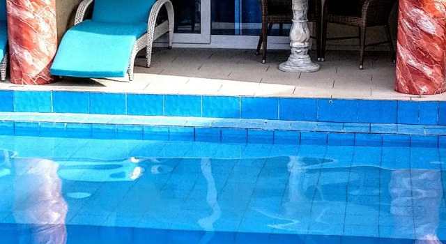 Четырёхместный номер Deluxe Roman Empire Panglao Boutique Hotel