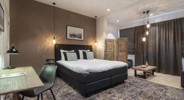 Семейный люкс Hotel Maassluis