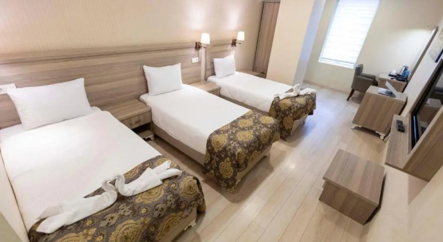 Четырёхместный номер Standard World Point Hotel Besyol