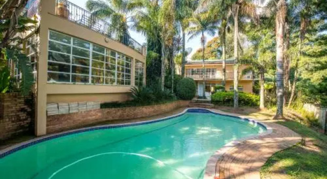 Mac Atini Guest House