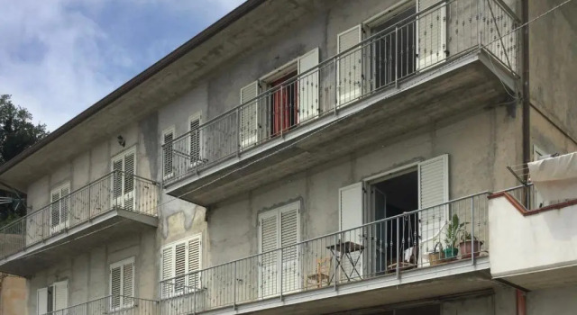 Confortevole e Luminoso Alloggio a Falerna 100mq con Free WiFi Free Parking, Réserver Hôtel Hôtels au centre de Falerna, hôtels au centre de Falerna