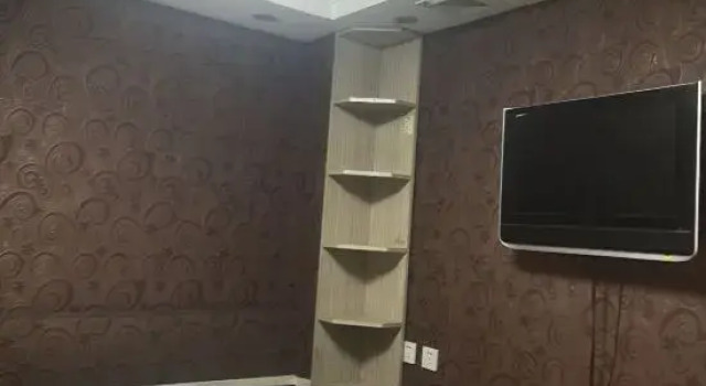 Yueyuan Fashion Hotel (Daqing Central Shopping Mall Shop), Book Hotel Hotels in Daqing with Parking, Parking