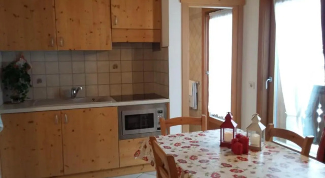 Студия Ski Holidays Apartments