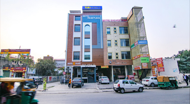 Fabhotel Palm Plaza, Забронировать Отель Зиракпур штат Харьяна