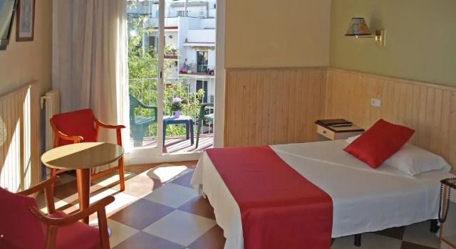 Номер Standard Hotel Piccadilly Sitges