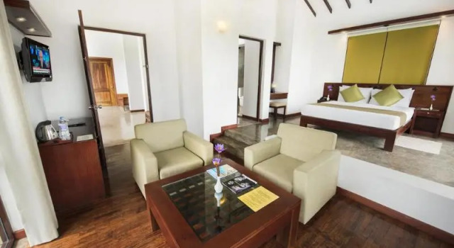Двухместный номер Standard с балконом Mandara Resort Mirissa