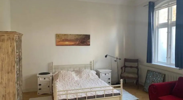 großzügige Wohnung in Schleswiger Altbauvilla