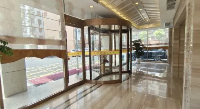 Zengdu Hotel, Prenota Hotel Suizhou Hubei