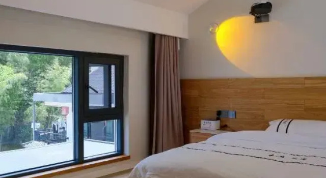 Suite wuqiu