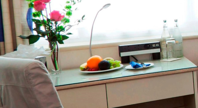 Cobo Bay Hotel