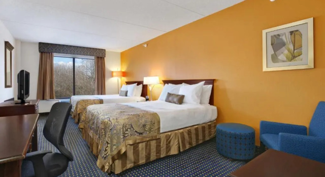 Четырёхместный номер Standard Comfort Inn & Suites Voorhees-Mt Laurel