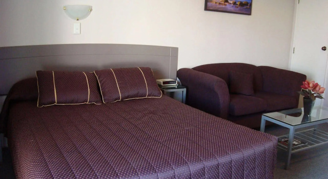 Aywon Motel, Забронировать Мотель Отели Озера Роторуа с завтраком, Завтраки